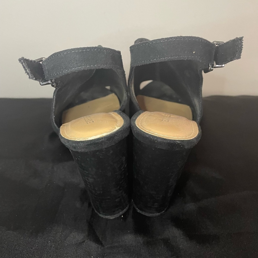 Express Peep-Toe Block Heels - Picture 7 of 9